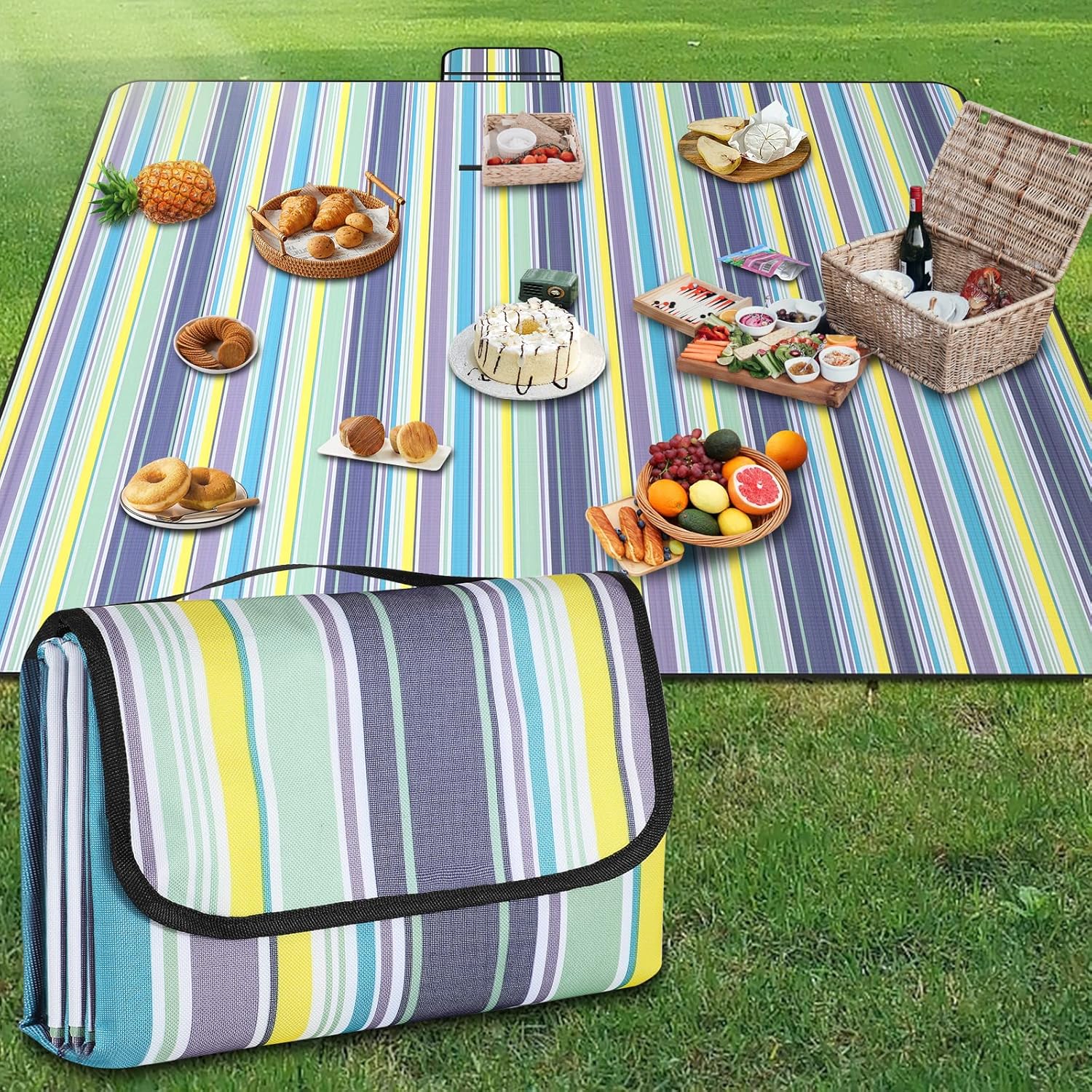 Unwind Outdoors: GUSUWU Waterproof Picnic Blanket Review